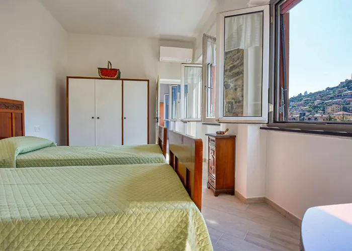 2 Bedroom Cozy In