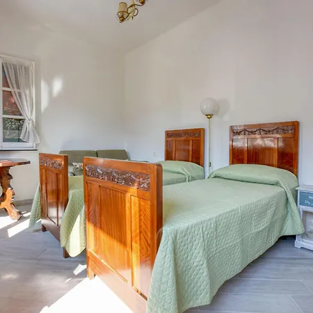 Lägenhet 2 Bedroom Cozy In *