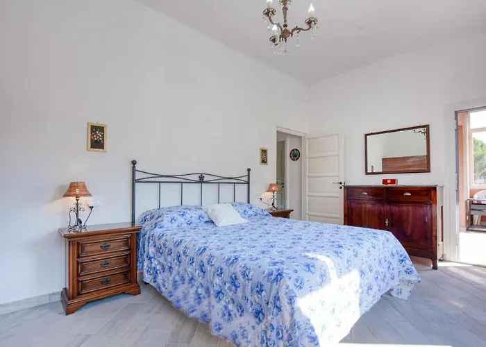 Lägenhet 2 Bedroom Cozy In Recco